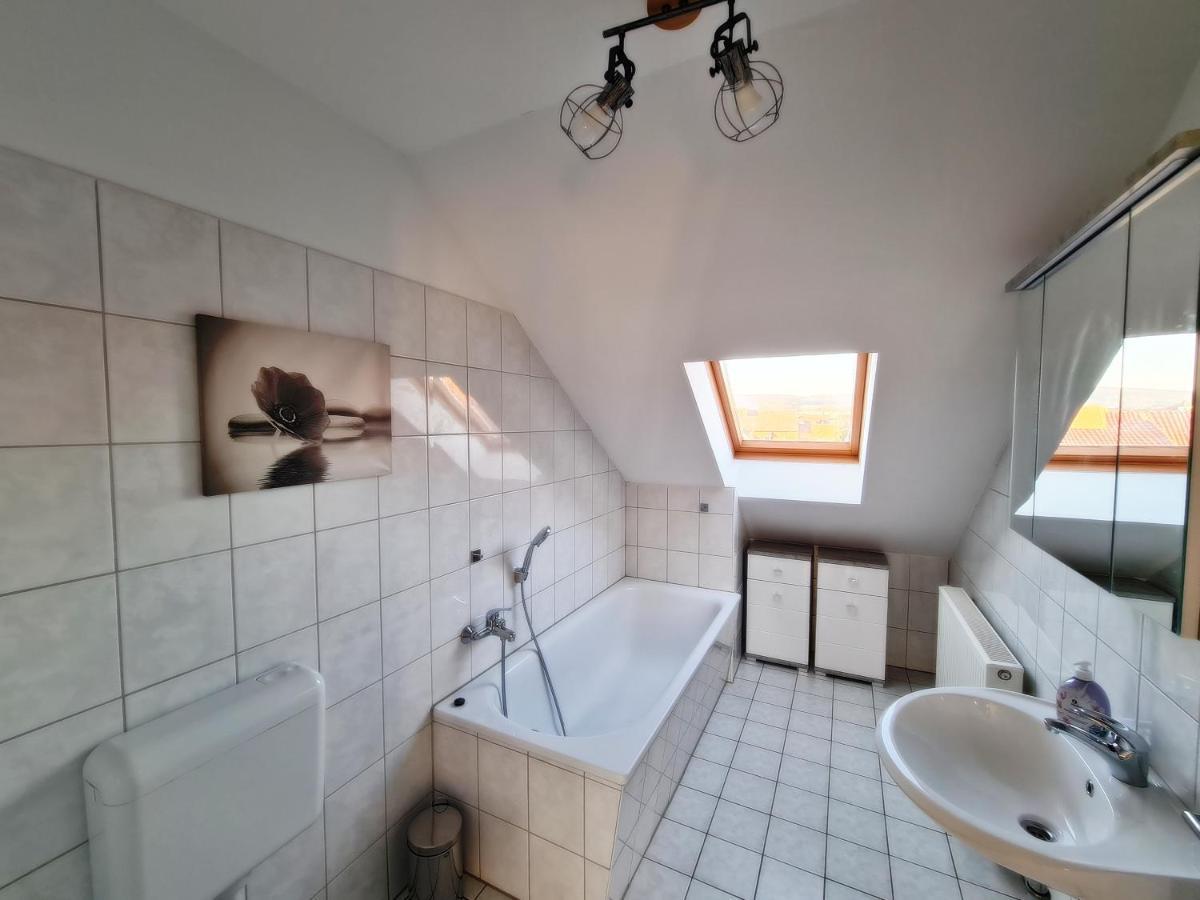Dm Hotels & Apartments - Apartment Dosborn 5-9 Dingelstadt Bagian luar foto